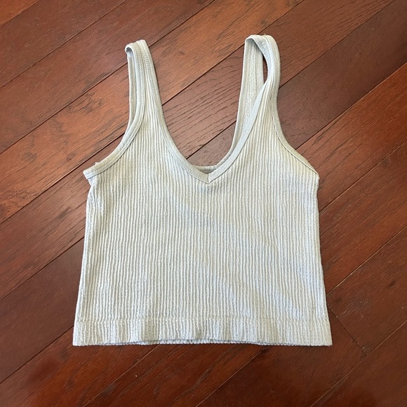 Lot of 3 Urban Outfitters - Out From Under Ribbed Crop Tops Size S/XS - Picture 12 of 16